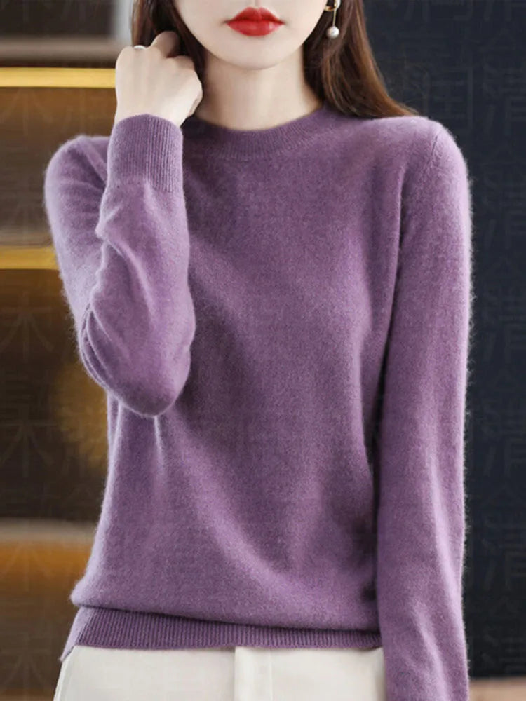 Round Neck Cashmere Pullover: Warm Commuting Style