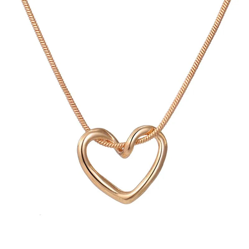 Hollow Love Heart Clavicle Chain Necklace