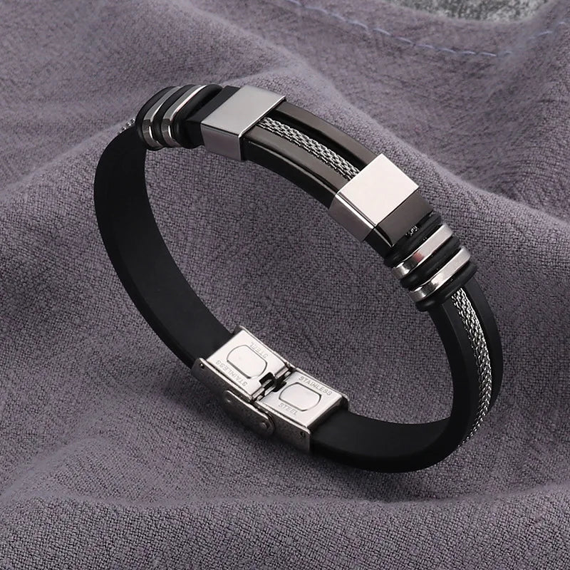 Black Grooved Rudder Stainless Steel Punk Bracelet