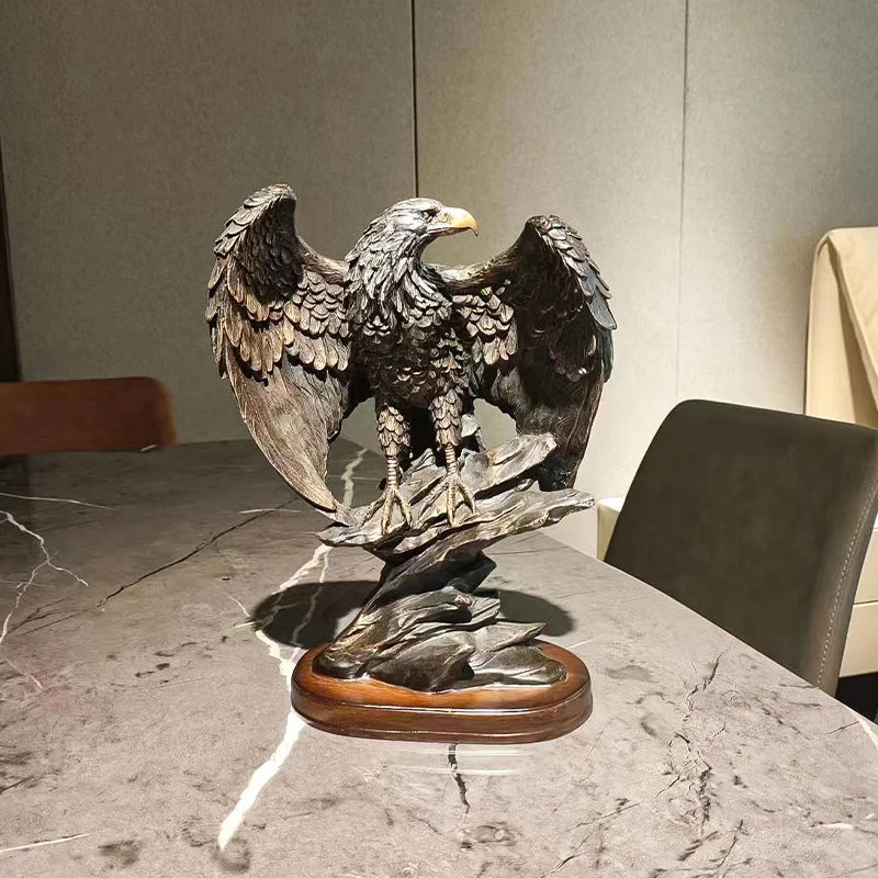 Retro Eagle Statue - Office Desk Decor