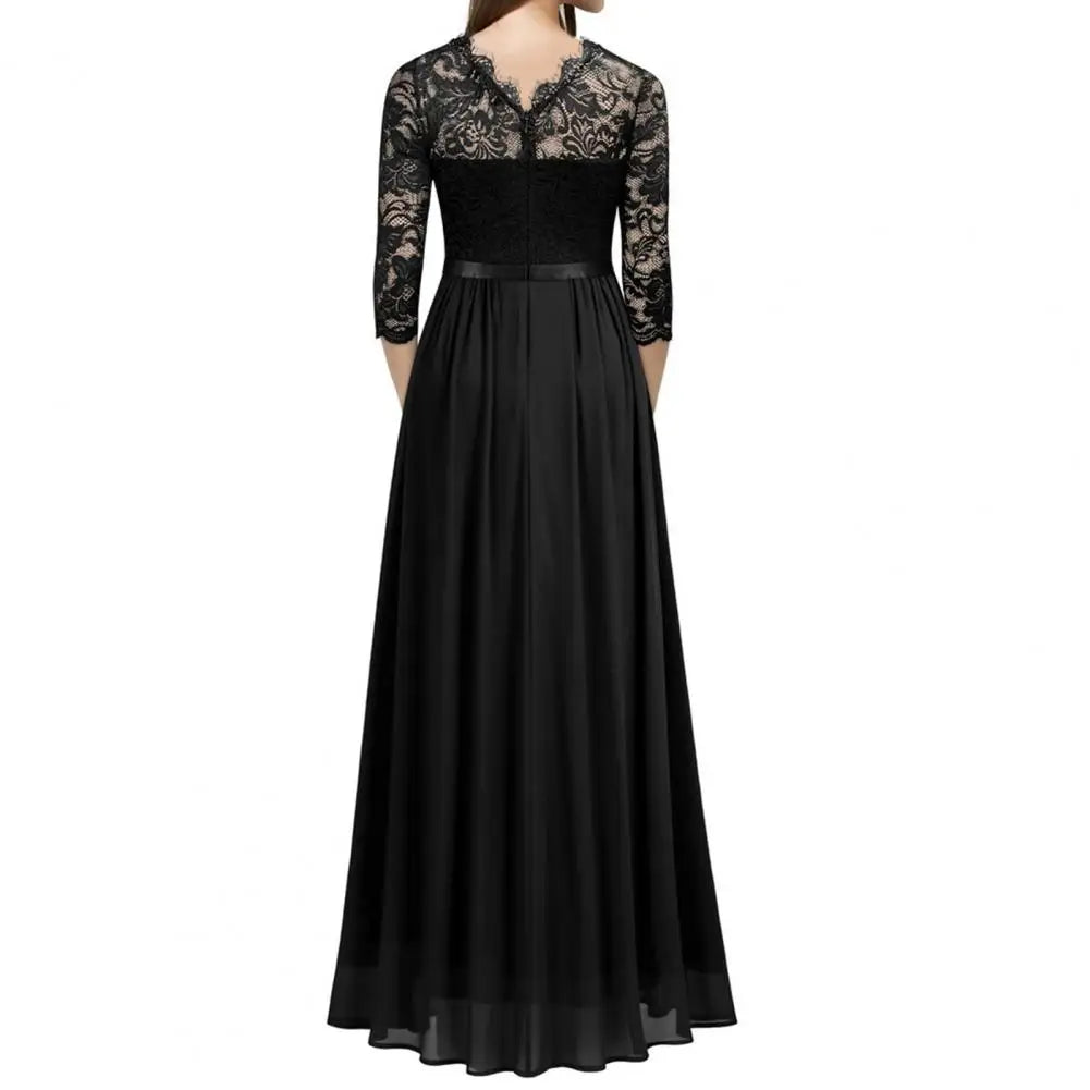 Maxi-Abendkleid mit Spitzen-Patchwork