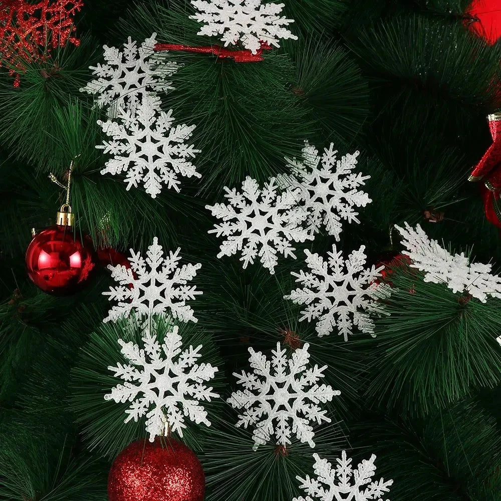 6/12 Stück künstliche Schneeflocken für den Weihnachtsbaum.