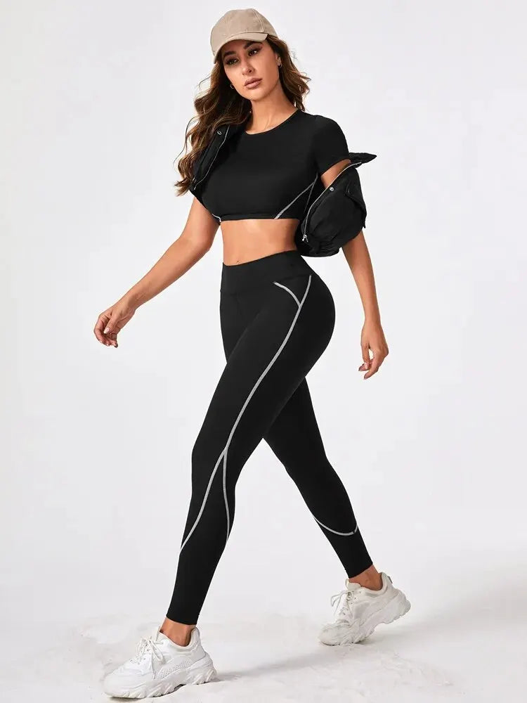 2-Piece Quick Dry Yoga Sports Suit