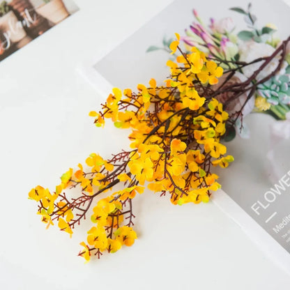 Longues pétales de fleurs de sakura artificielles en soie