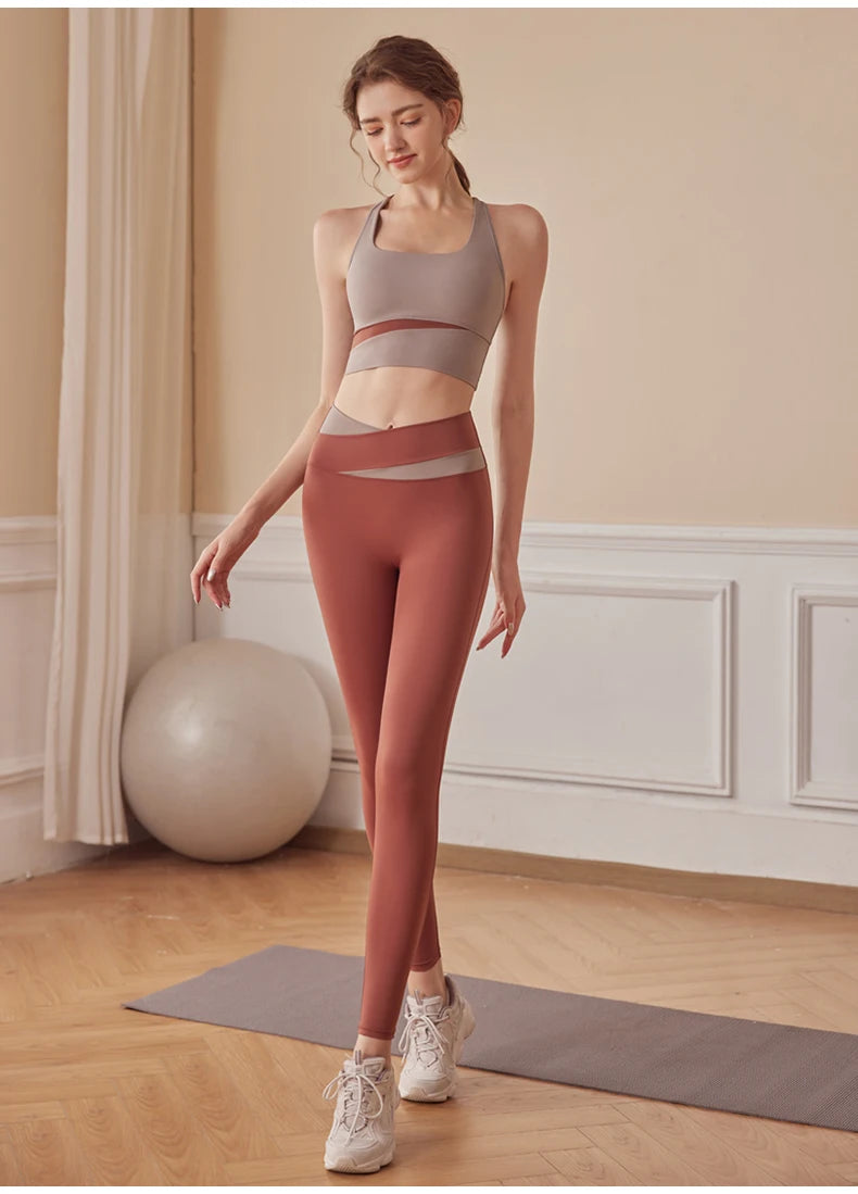 High-Waisted Peach Tights for Active Women