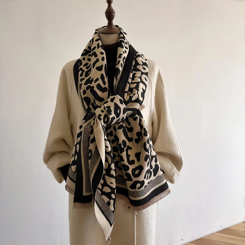 Luxury Vintage Leopard Print Scarf for Women