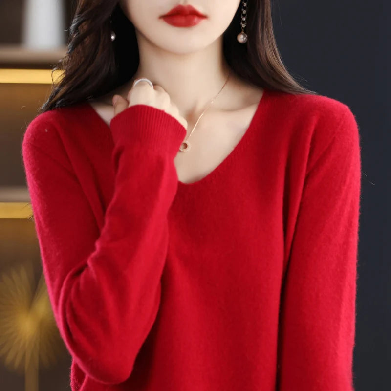 Women's knitted V Neck Merino Wool Sweater