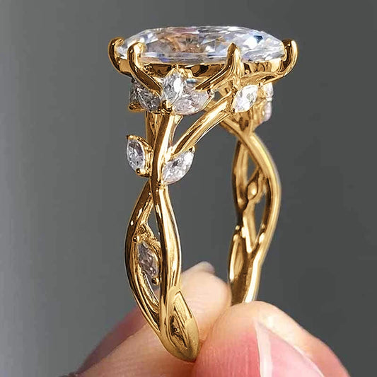 Huitan Aesthetic Marquise Cut Zirconia Ring