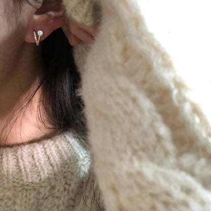 Boucles d'oreilles à tige en argent et zircons torsadés LIVVY