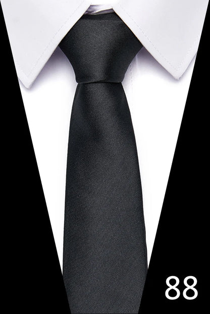 Handgefertigte blau-rot gestreifte Punktekrawatte für Männer