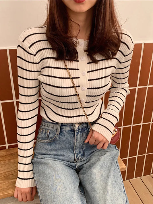 Elegant Striped Knit Women's Tee with Buttoned Long Sleeves for Autumn/Winter