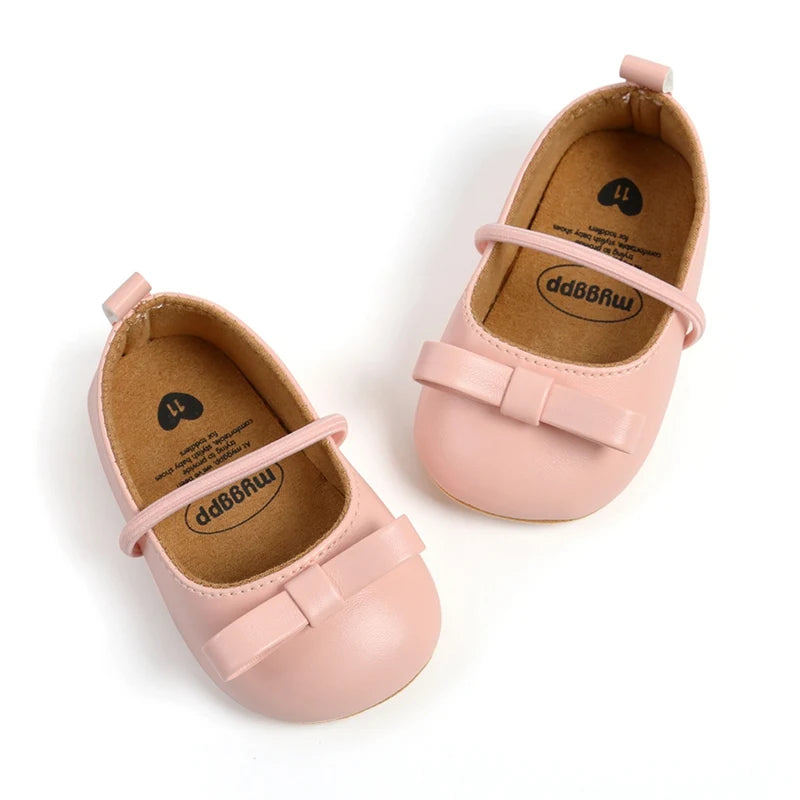 Flache Baby-Prinzessin-Schuhe mit Schleife