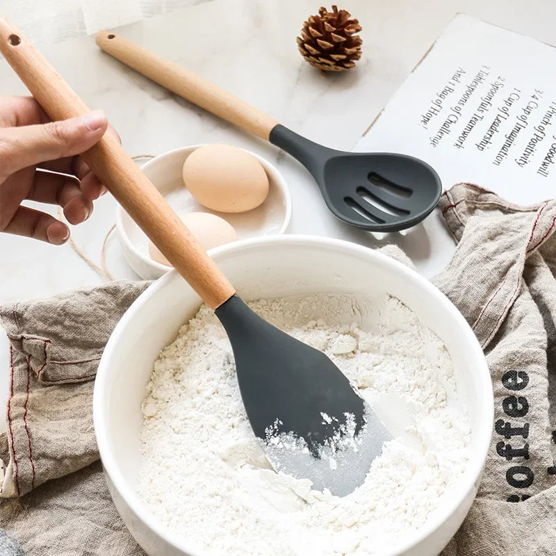 Ensemble complet d'ustensiles de cuisine en silicone de 12 pièces - Batterie de cuisine antiadhésive