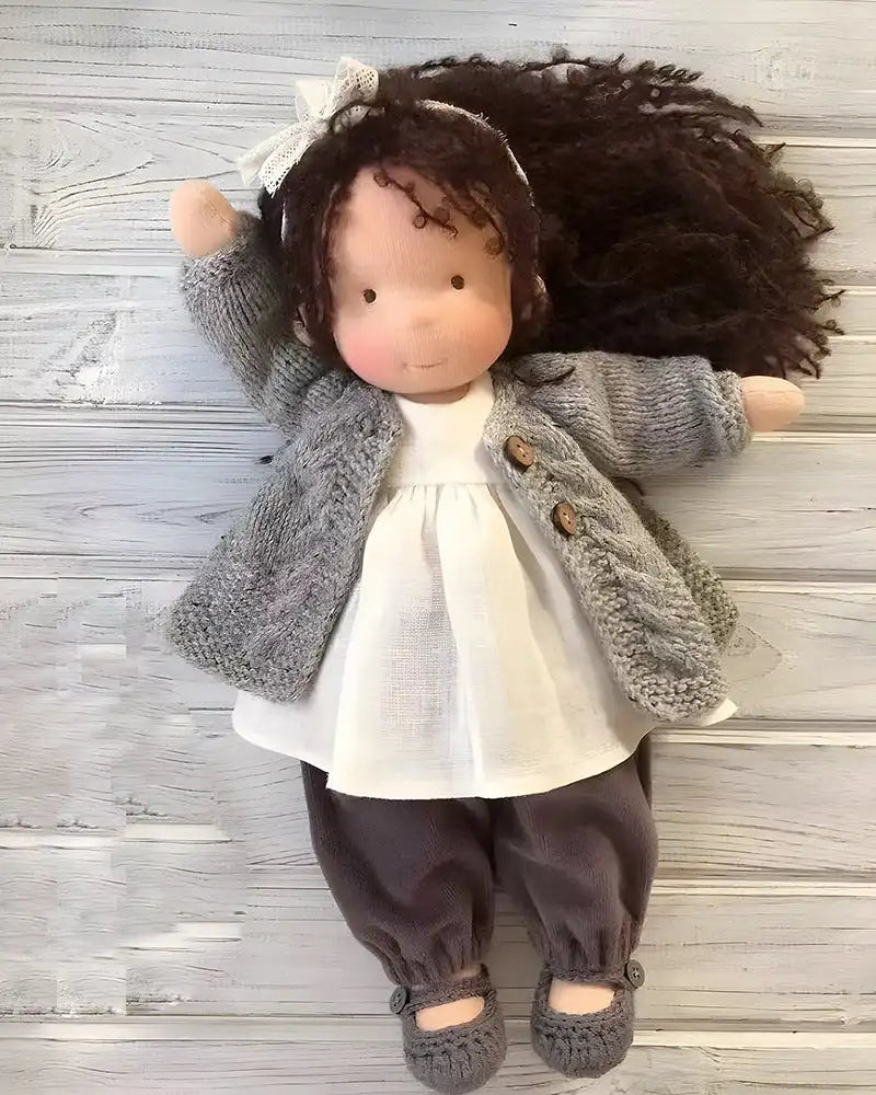 Poupée Waldorf pour filles - Peluche douce faite à la main