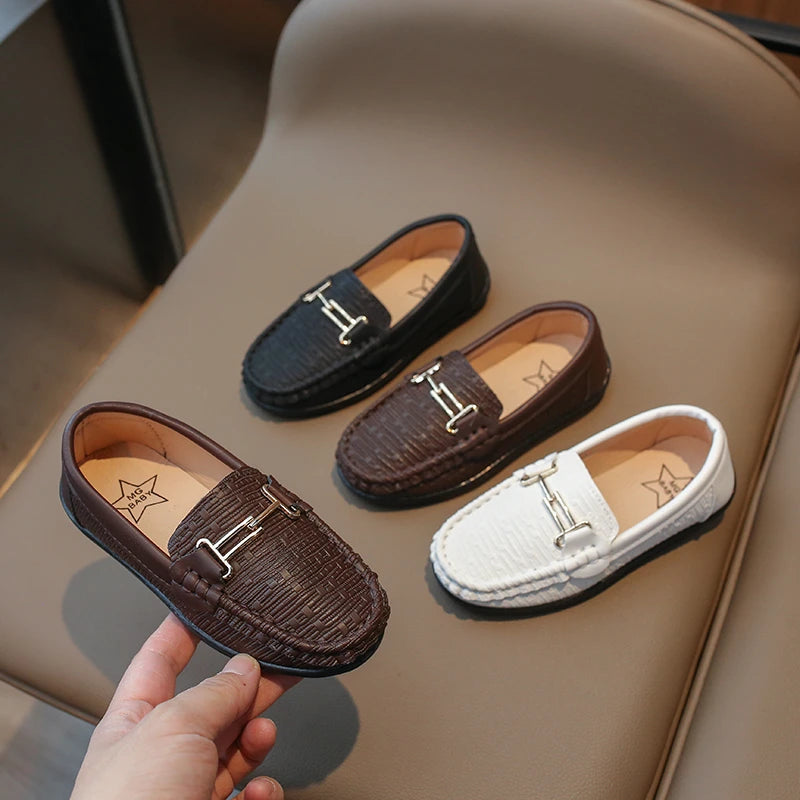 style shoes, shoes black, British shoes, black loafers,