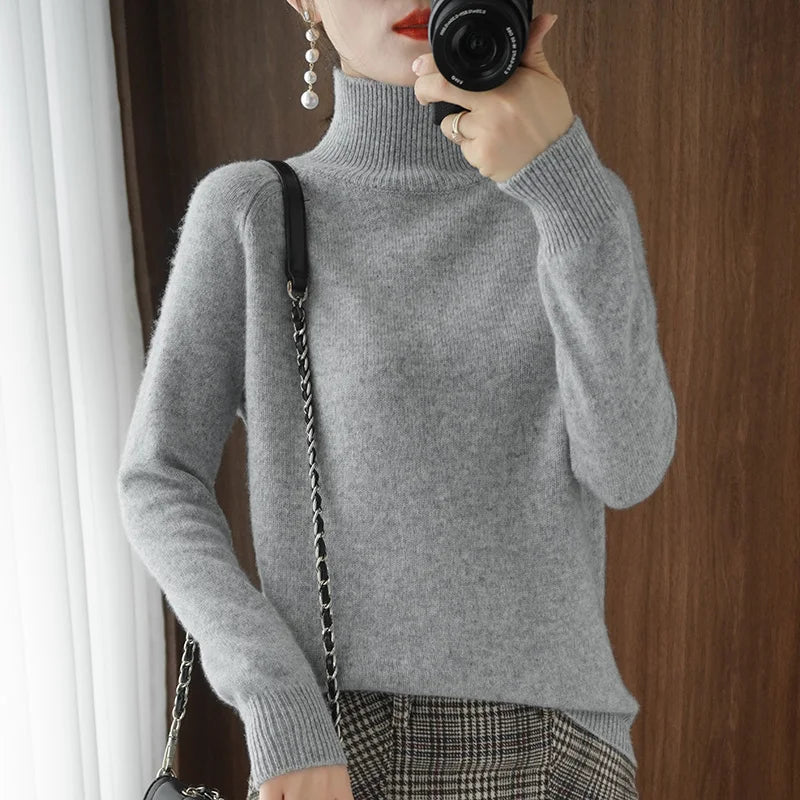 Women's Long Sleeve Cashmere Crew Neck Sweater