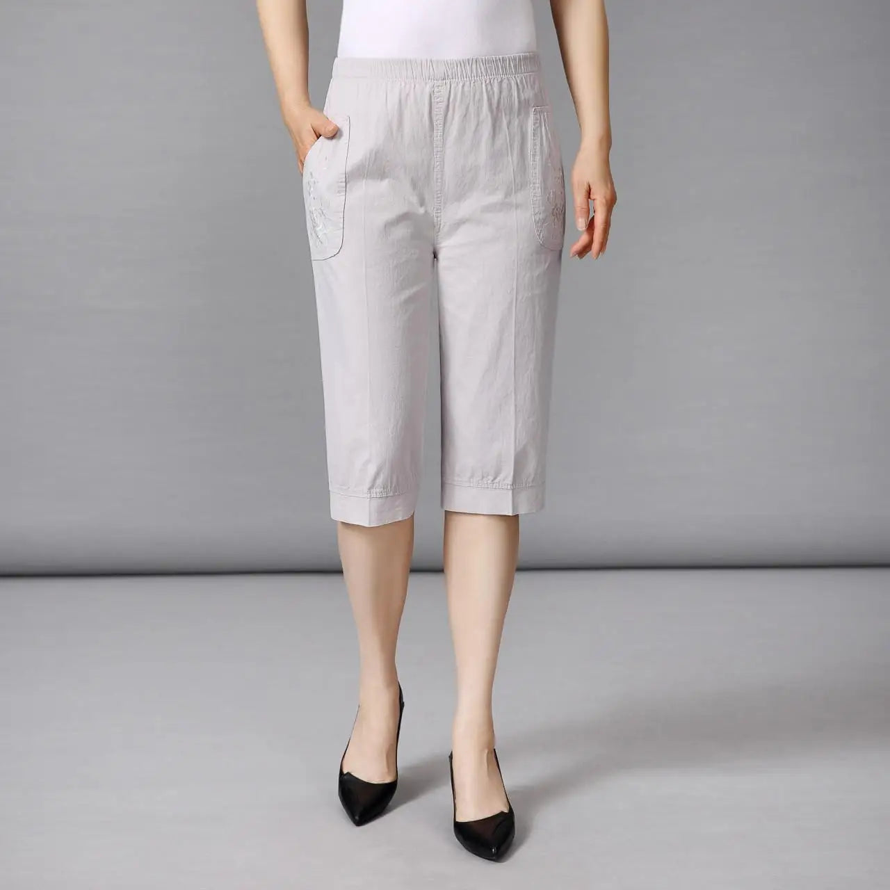 Women's Loose Elastic Cotton Cropped Pants