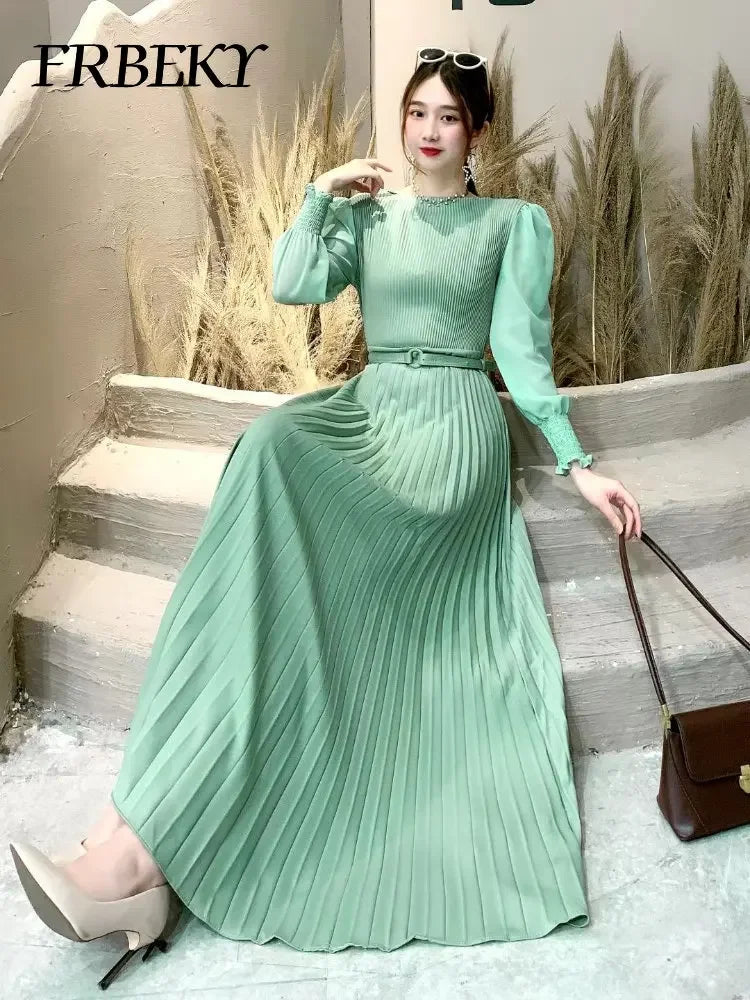 Women's Long Pleated Elastic Waistband Dresses