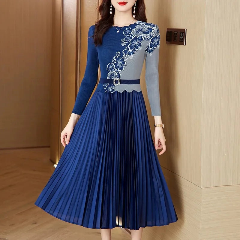 Women's Round Neck Retro Print Skirt Dress