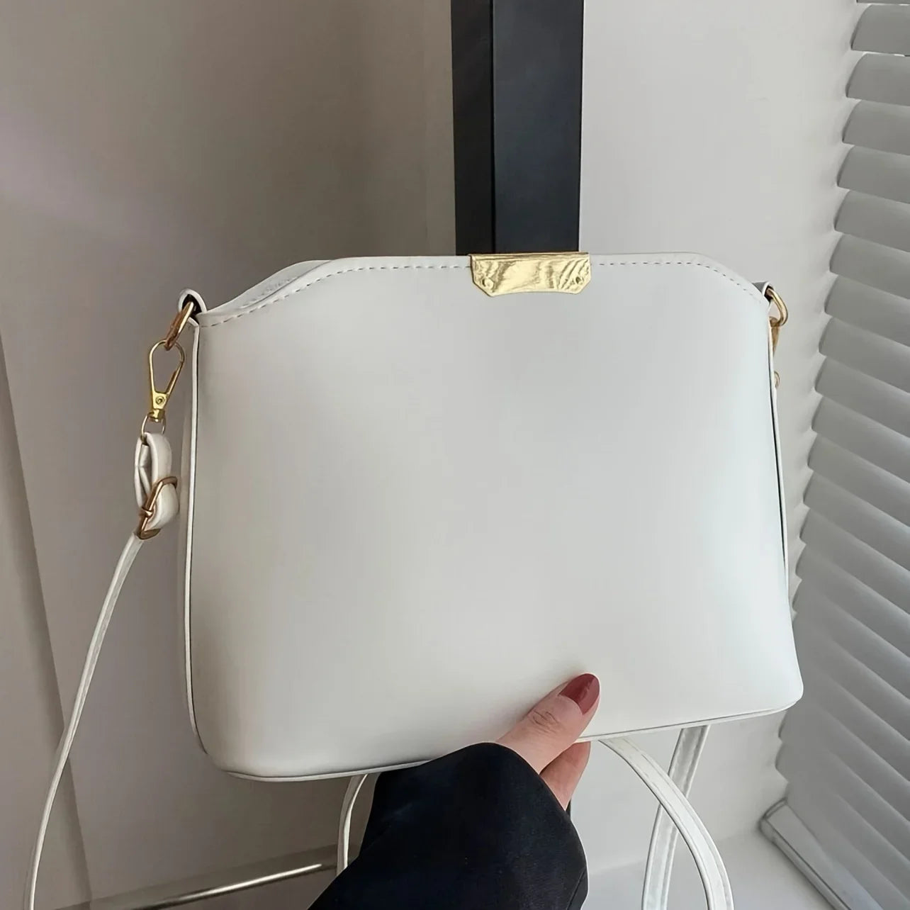 Women's Retro Shell Crossbody Hobo Bag