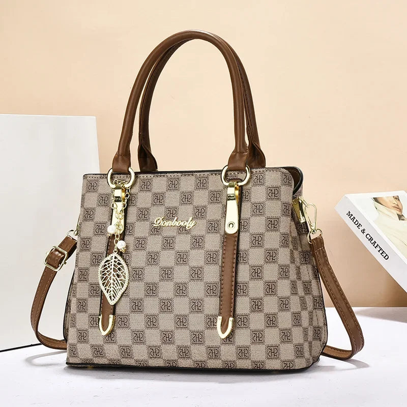 Women's Single Shoulder Square Leather Handbag