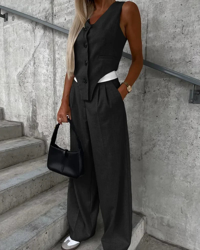Women's Sleeveless Blazer and Wide Leg Pants