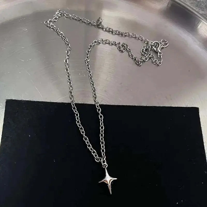 Women's Y2K Silver Color Heart Pendant Necklace