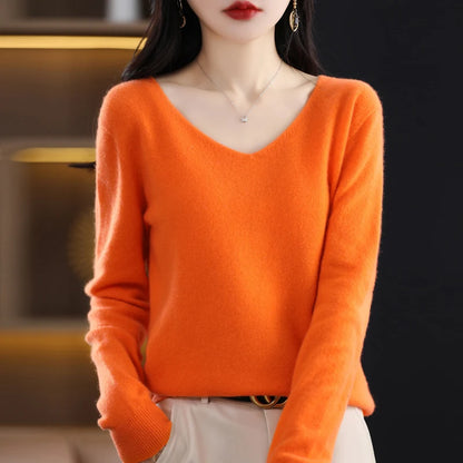 Women's knitted V-Neck Merino Wool Sweater