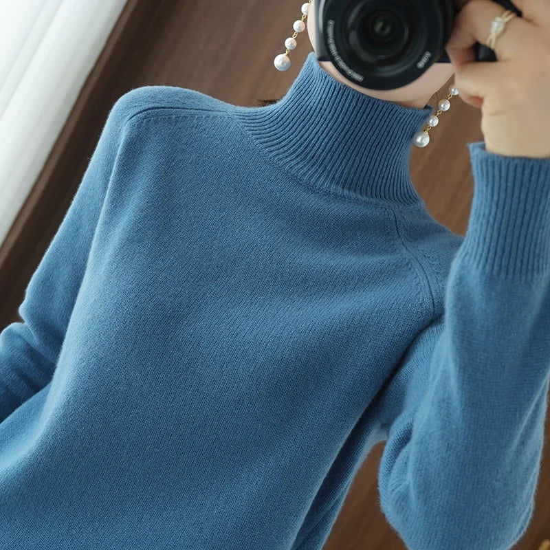 Women's Long Sleeve Cashmere Crew Neck Sweater