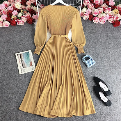 Women's Long Pleated Elastic Waistband Dresses