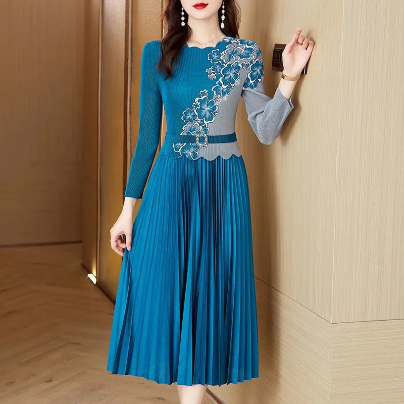 Women's Round Neck Retro Print Skirt Dress