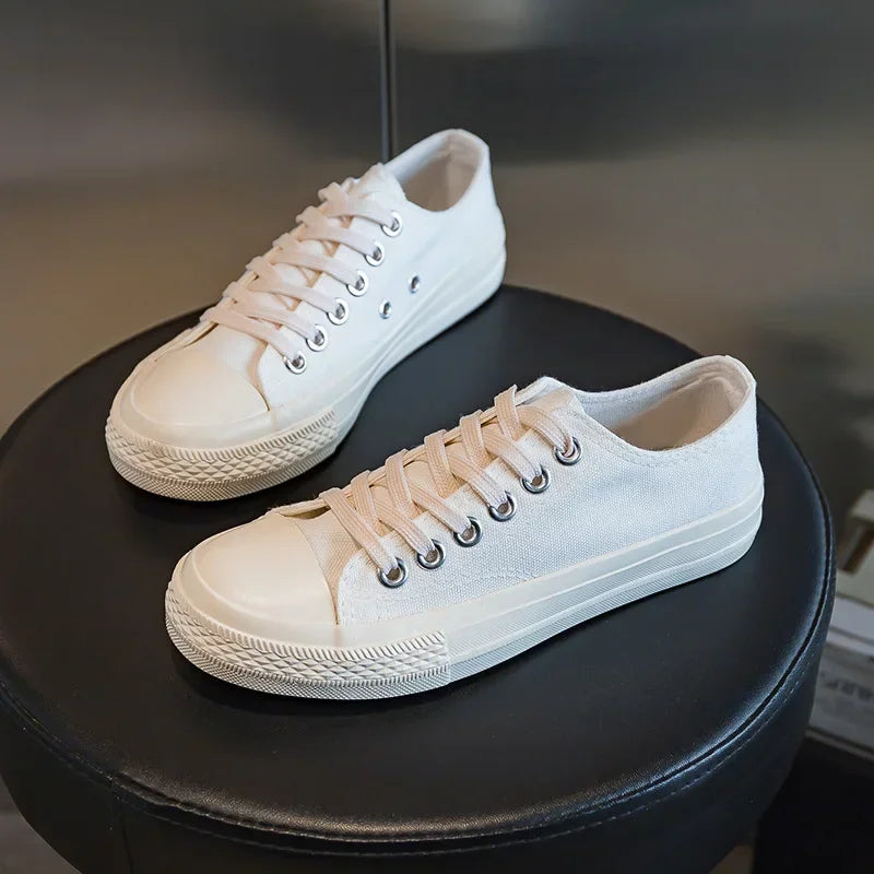 Unisex Lace-Up Anti Slip Canvas Flat Heel Sneakers